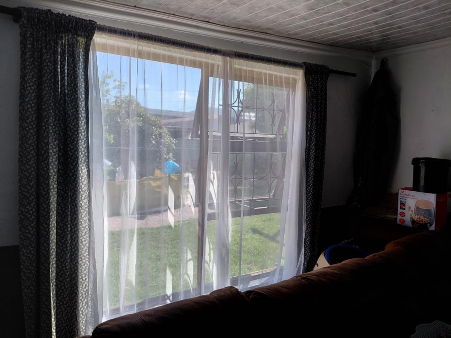 To Let 1 Bedroom Property for Rent in Parow Western Cape